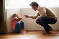 О семейном насилии над детьми